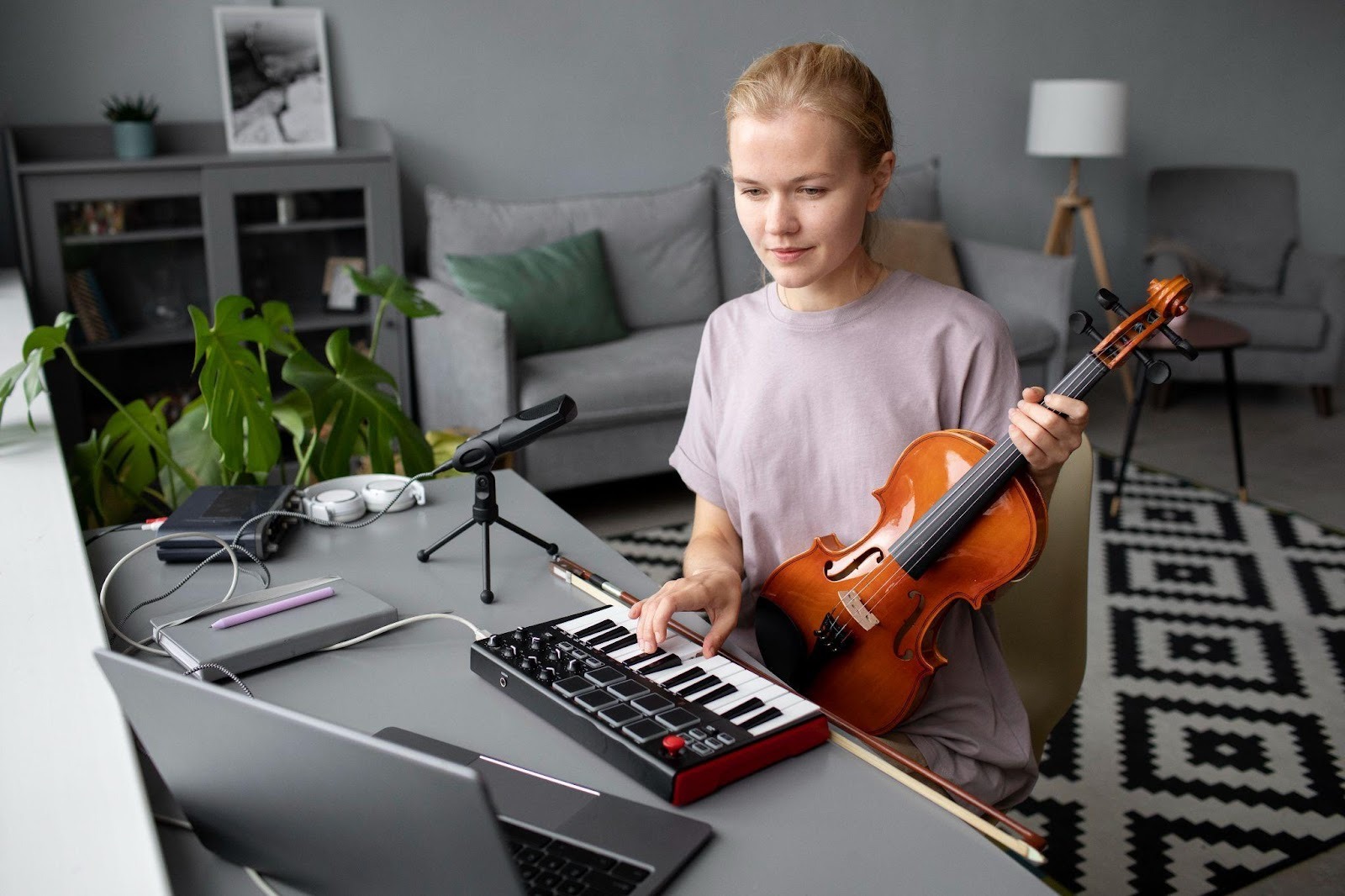 How Music Teacher Software Helps Track Student Progress Efficiently