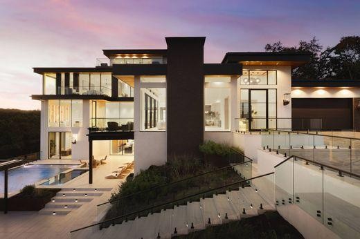 Navigating Global Property Markets with Strategy, Access, and Precision