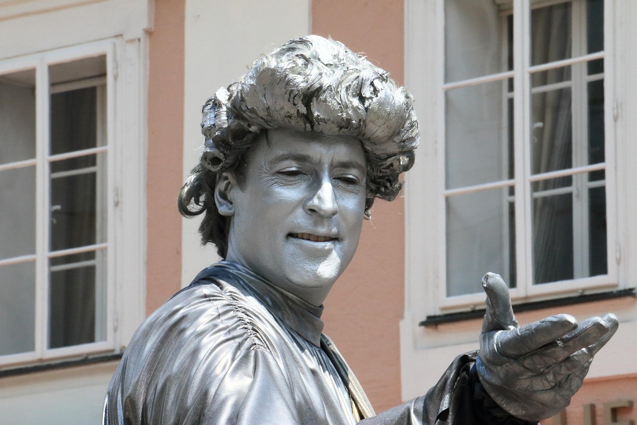 Mozart, live, sculpture — The Sweet Advantages of Banana Toto: Enhancing Your Gaming Experience